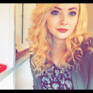 Meet your Posher, Hannah